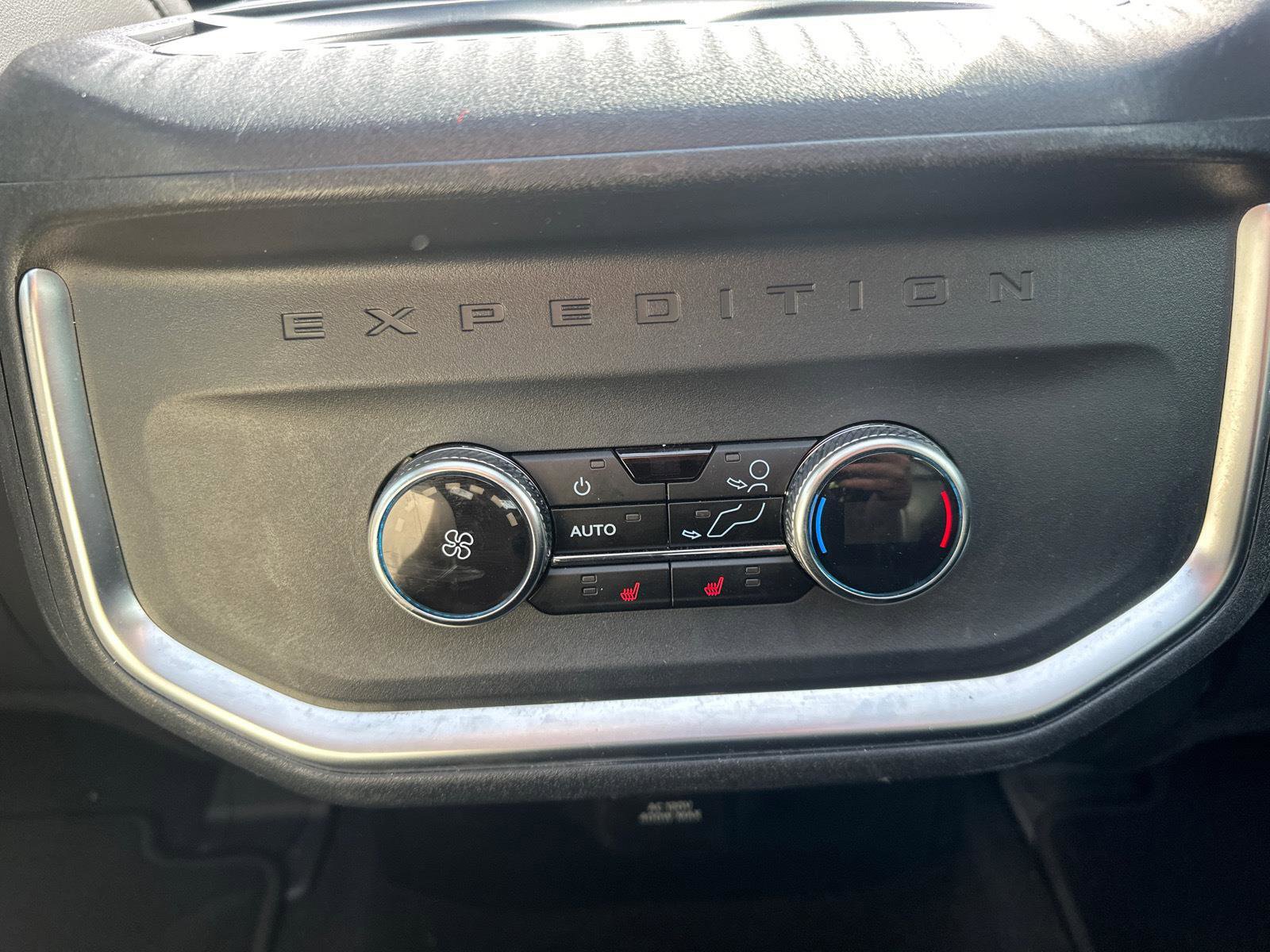 Certified 2025 Ford Expedition Max Platinum AWD/4WD image 20