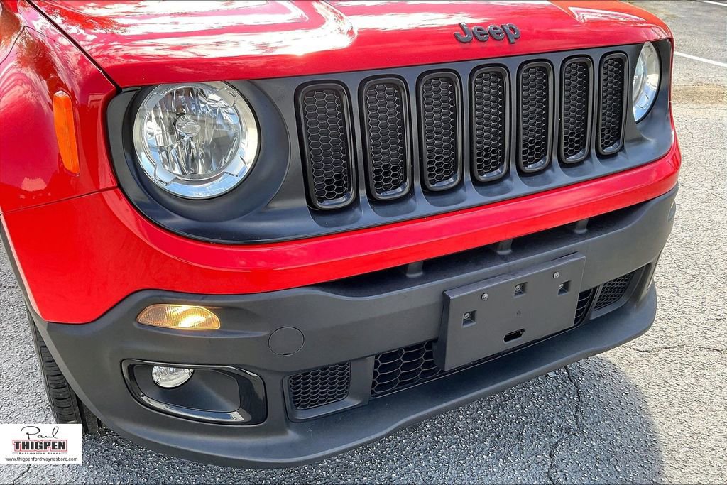 Used 2017 Jeep Renegade Altitude image 27