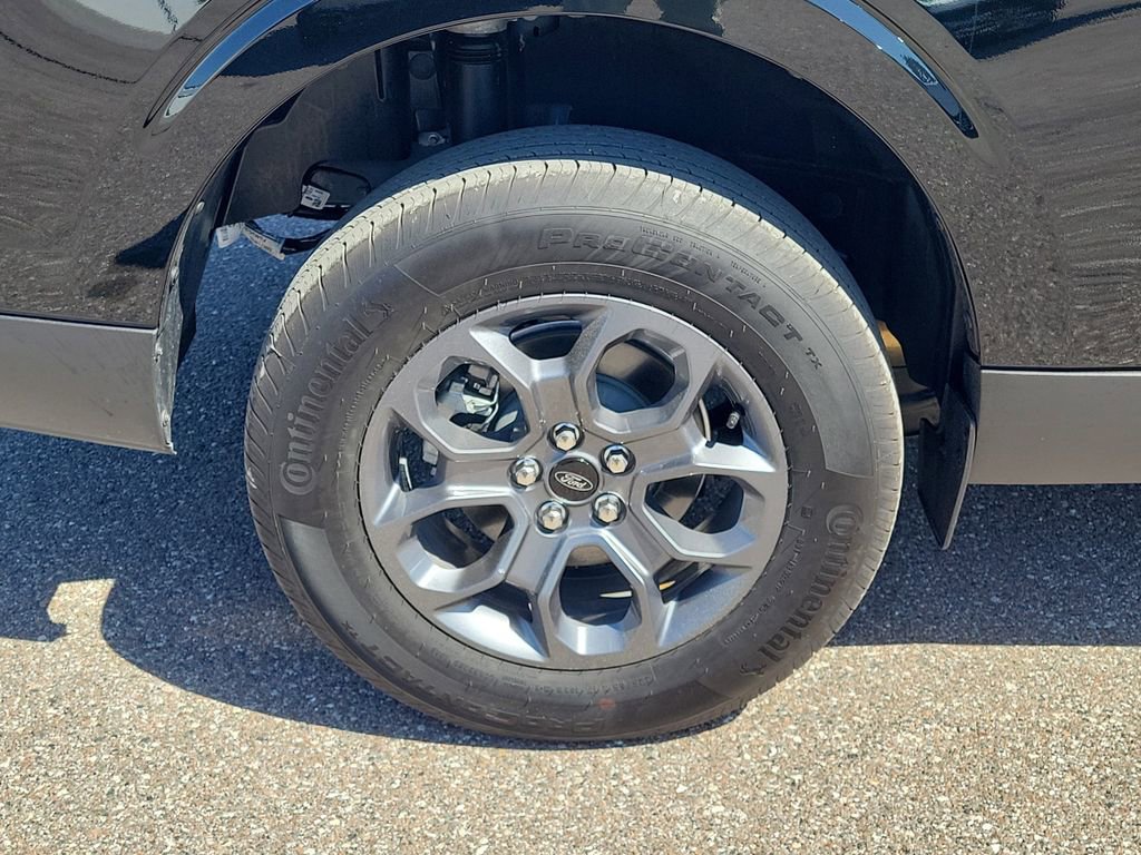 Certified 2025 Ford Maverick XLT w/ Equipment Group 302A image 6