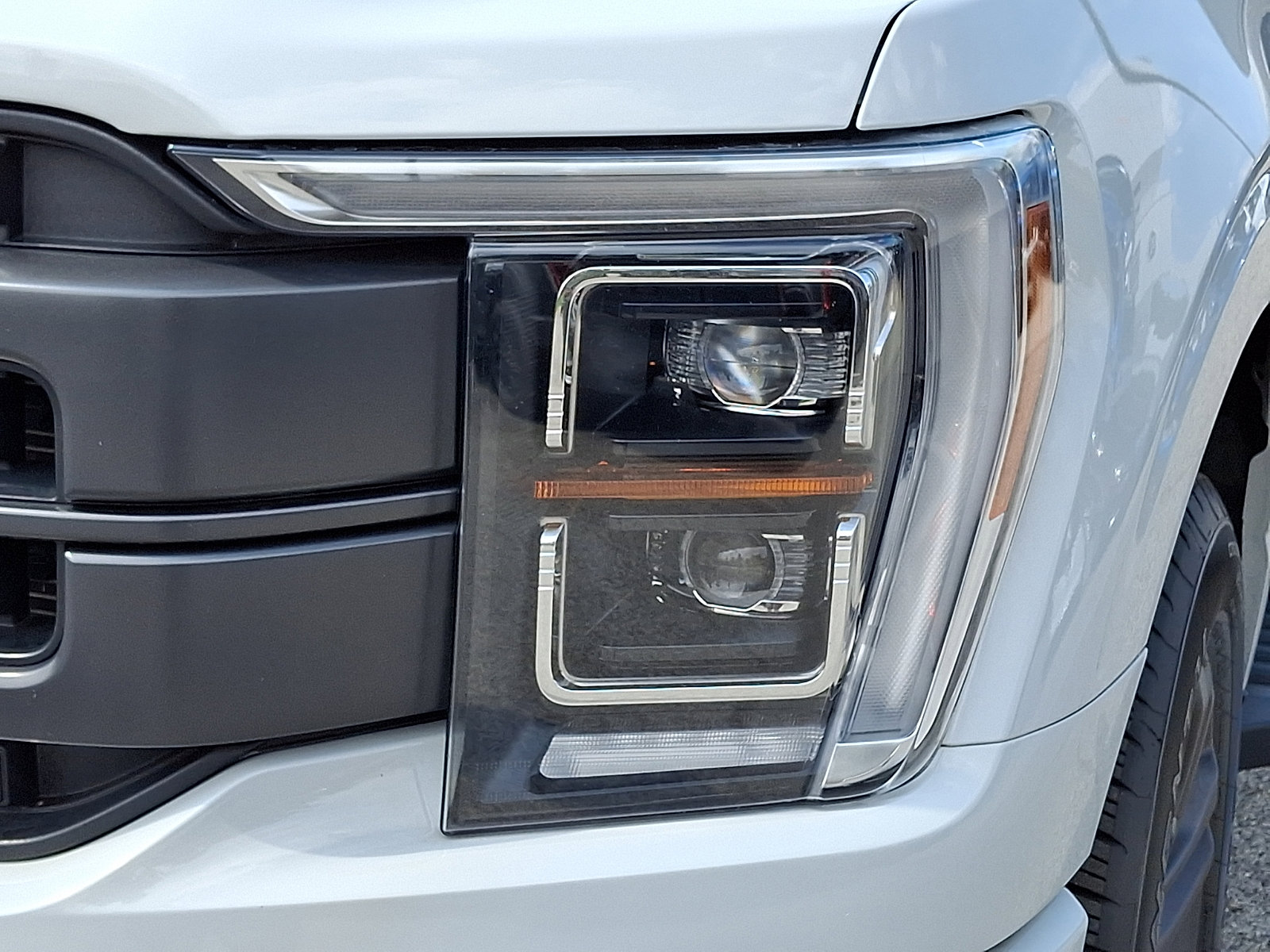 Certified 2023 Ford F150 Lariat w/ Equipment Group 502A High AWD/4WD image 12