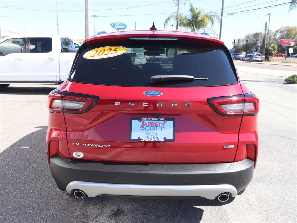 Certified 2025 Ford Escape Platinum w/ Premium Technology Package image 4