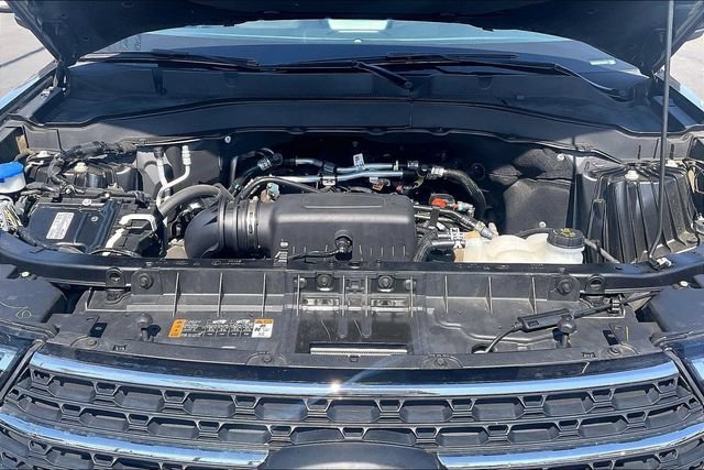 Certified 2023 Ford Explorer XLT w/ Equipment Group 202A RWD image 10