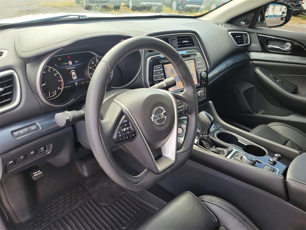 Used 2022 Nissan Maxima Platinum w/ Sport Mat Group image 17