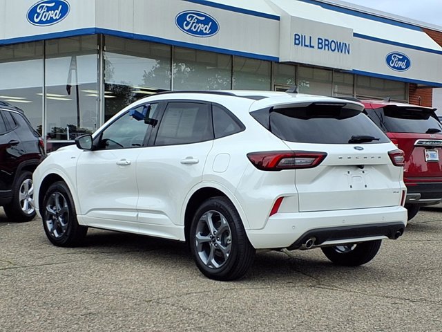 Certified 2024 Ford Escape ST-Line w/ Tech Pack #1 AWD/4WD image 2