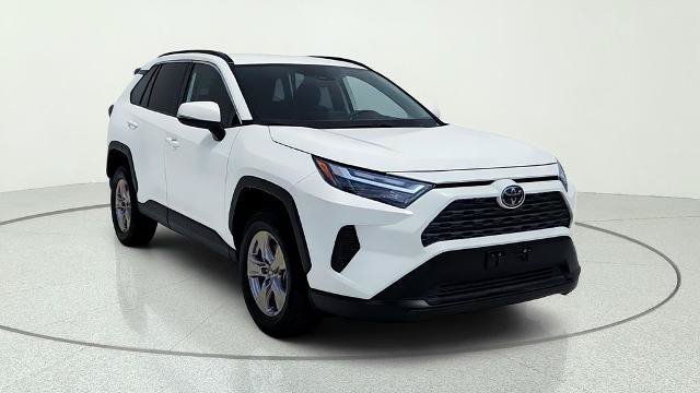 Used 2025 Toyota RAV4 XLE FWD image 1