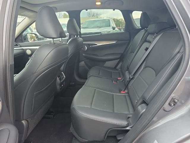 Used 2021 INFINITI QX50 Sensory AWD/4WD image 16
