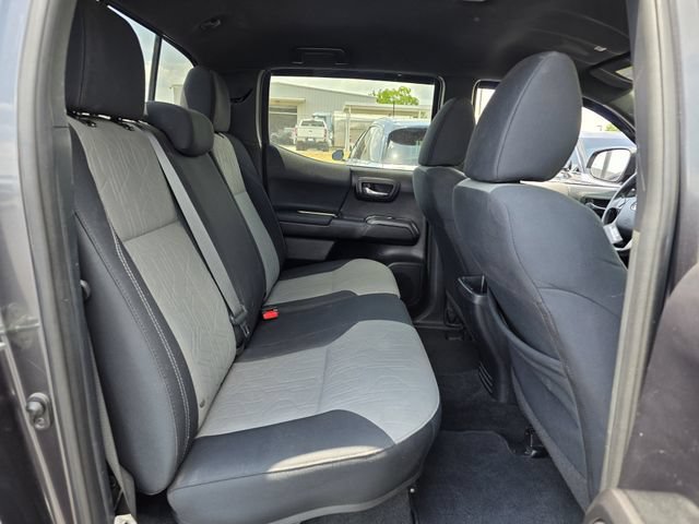 Used 2020 Toyota Tacoma TRD Off-Road w/ Advanced Technology Package AWD/4WD image 27