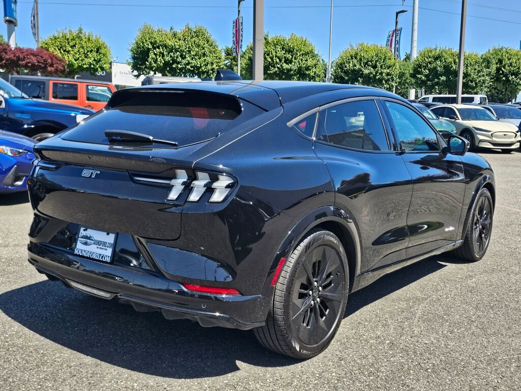 Certified 2025 Ford Mustang Mach-E GT AWD/4WD image 5