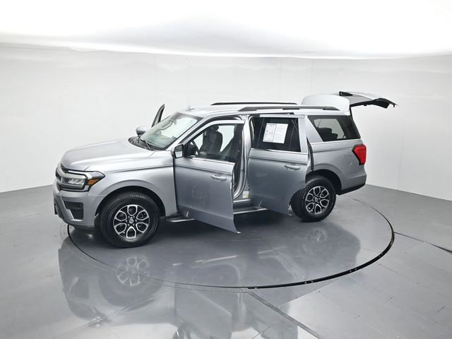Certified 2023 Ford Expedition XLT image 48