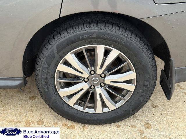 Used 2020 Nissan Pathfinder SL FWD image 7