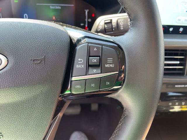Certified 2025 Ford Escape SE FWD image 28