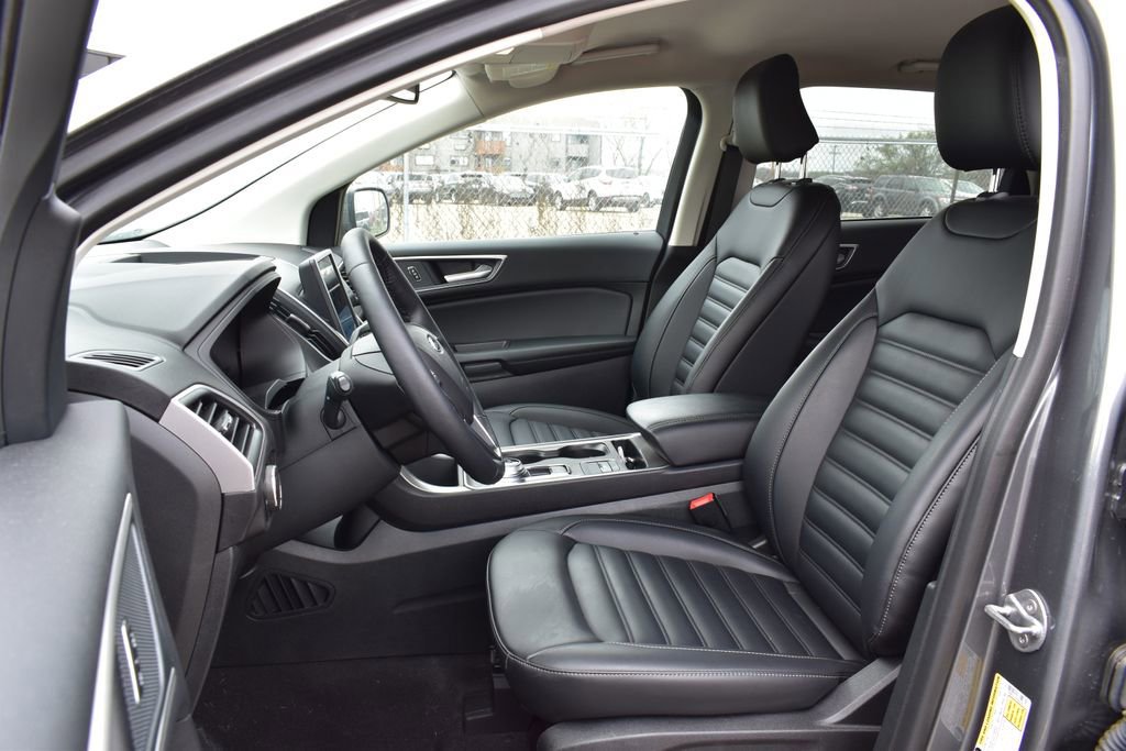 Certified 2024 Ford Edge SEL w/ Convenience Package image 6