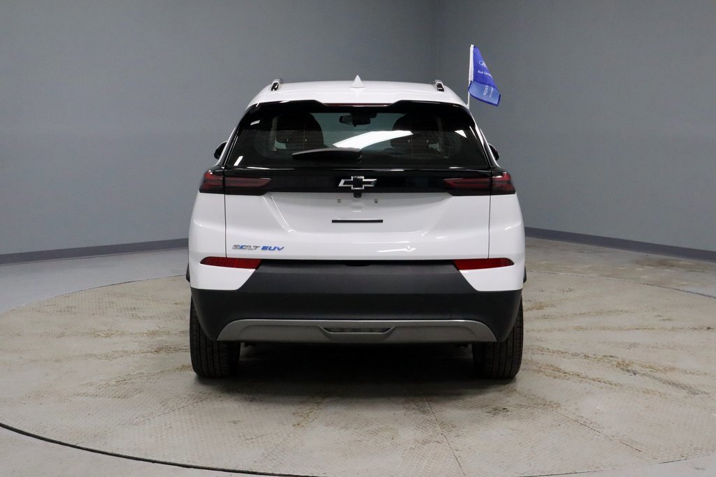 Used 2022 Chevrolet Bolt EUV LT image 4