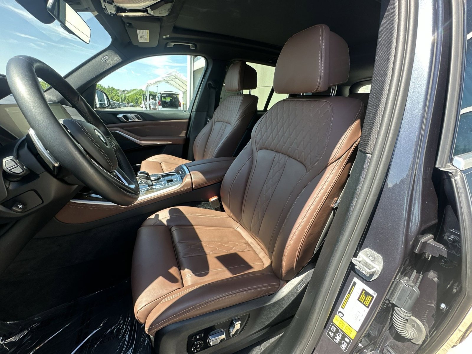 Used 2022 BMW X5 xDrive40i AWD/4WD image 21