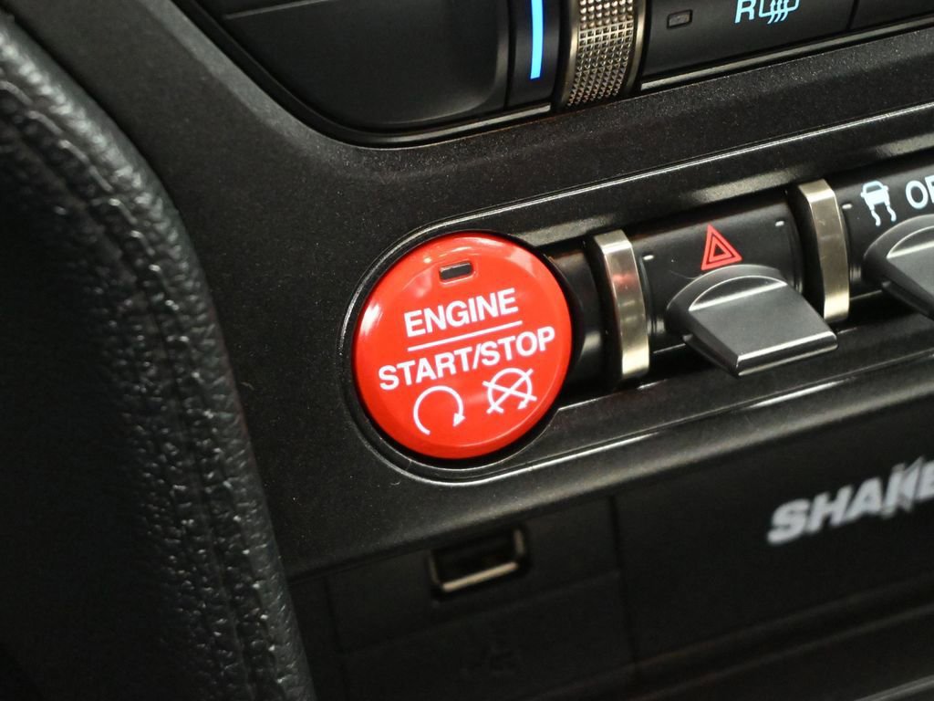 Certified 2017 Ford Mustang Shelby GT350R w/ GT350R Equipment Group 920A image 42