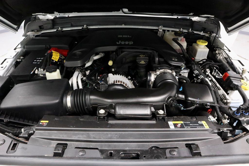 Used 2021 Jeep Gladiator Mojave image 17