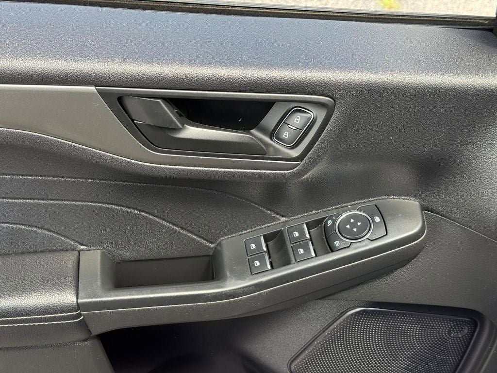 Certified 2023 Ford Escape FWD image 16