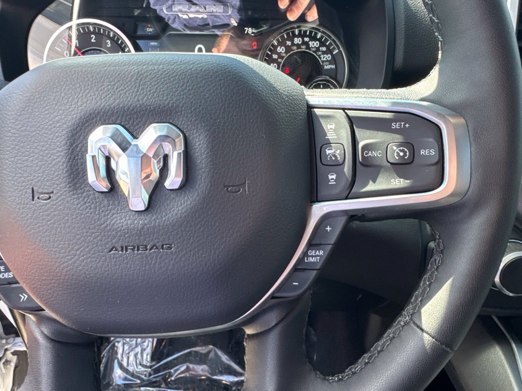 Used 2025 RAM 1500 Big Horn AWD/4WD image 15