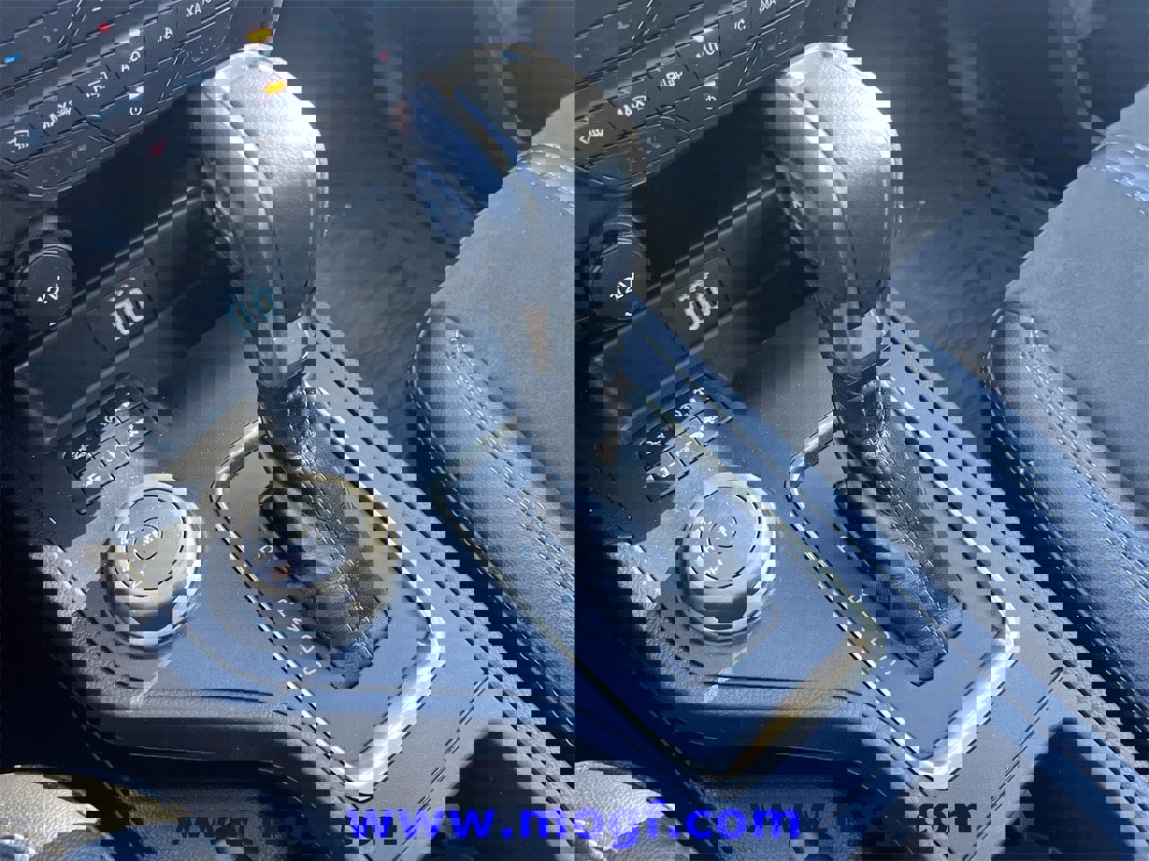 Certified 2022 Ford Ranger Lariat w/ Tremor Off-Road Package image 11