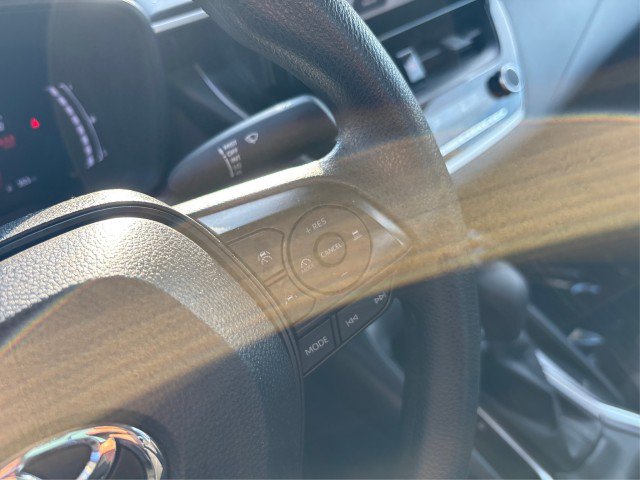 Used 2026 Toyota Corolla LE FWD image 23