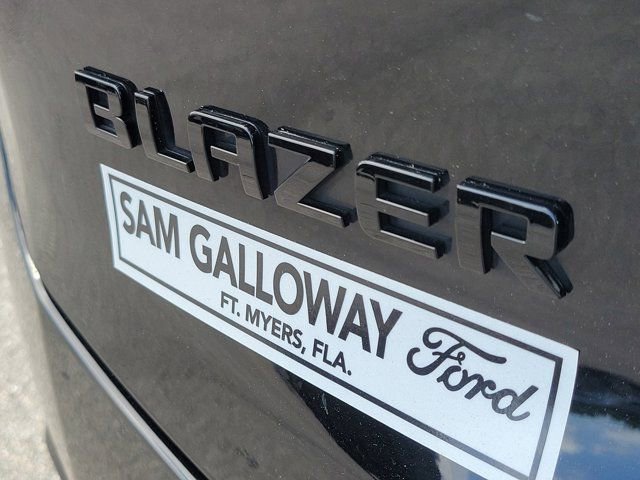 Used 2019 Chevrolet Blazer RS image 11