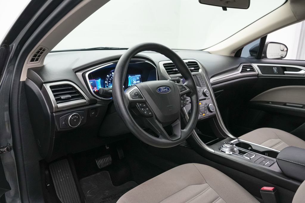 Certified 2018 Ford Fusion S FWD image 12