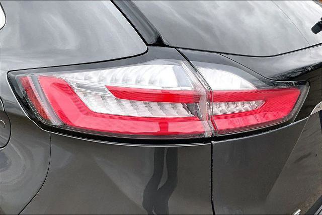 Certified 2020 Ford Edge SEL image 29