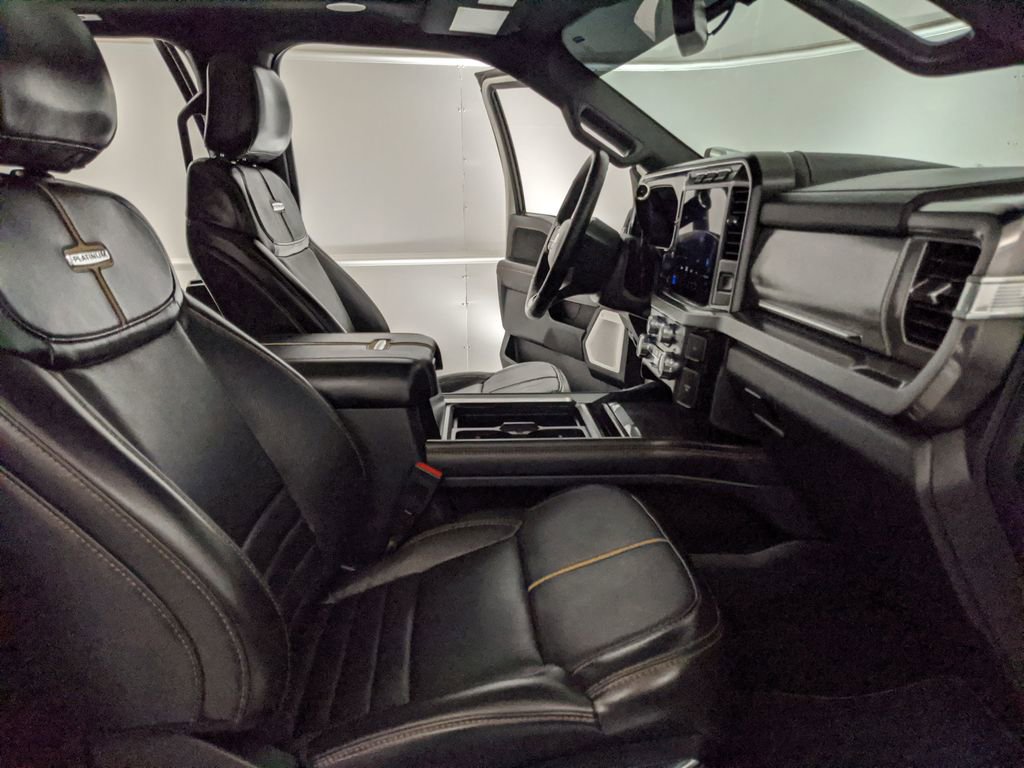 Certified 2024 Ford F250 Platinum AWD/4WD image 23