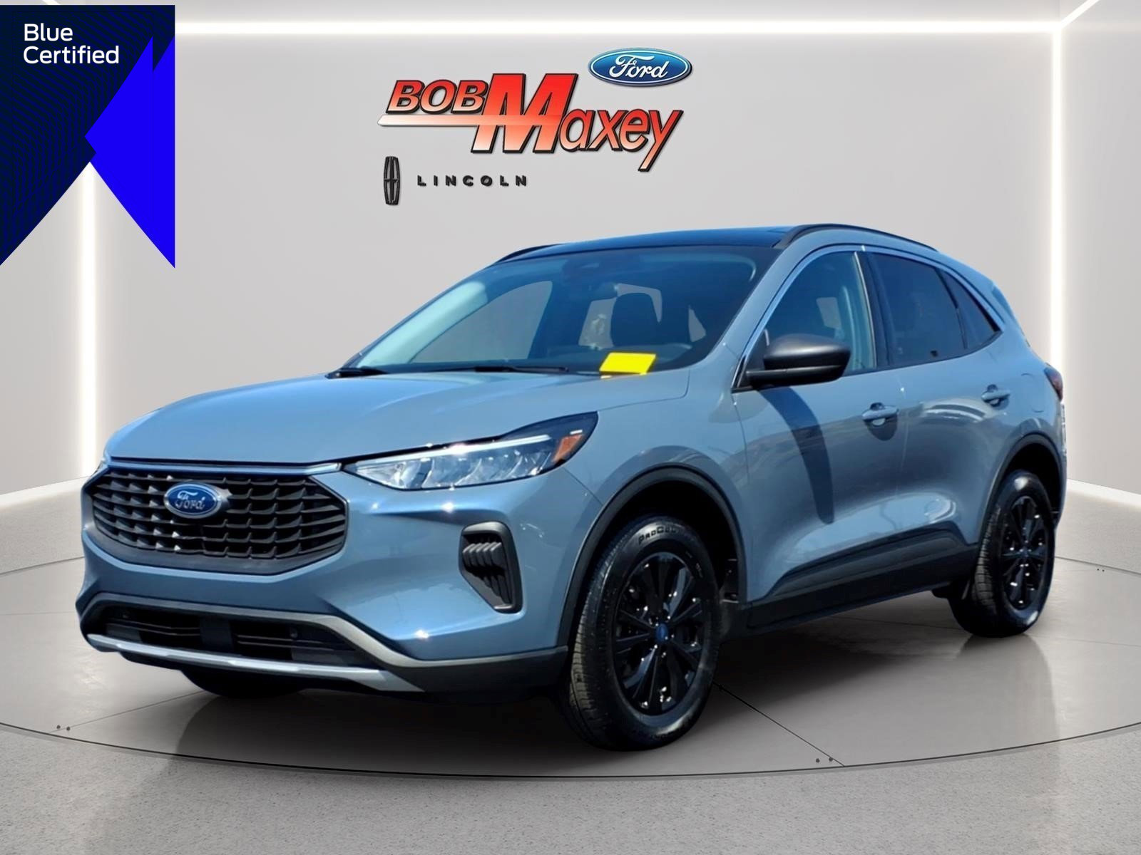 Certified 2024 Ford Escape Active AWD/4WD image 1