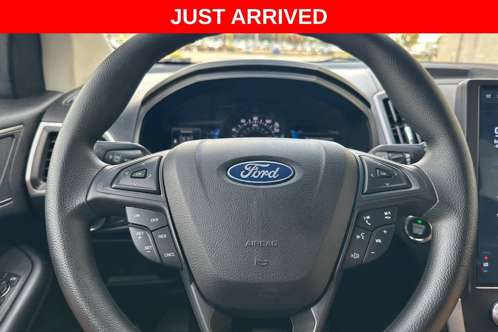 Certified 2022 Ford Edge SE w/ Black Appearance Package AWD/4WD image 24