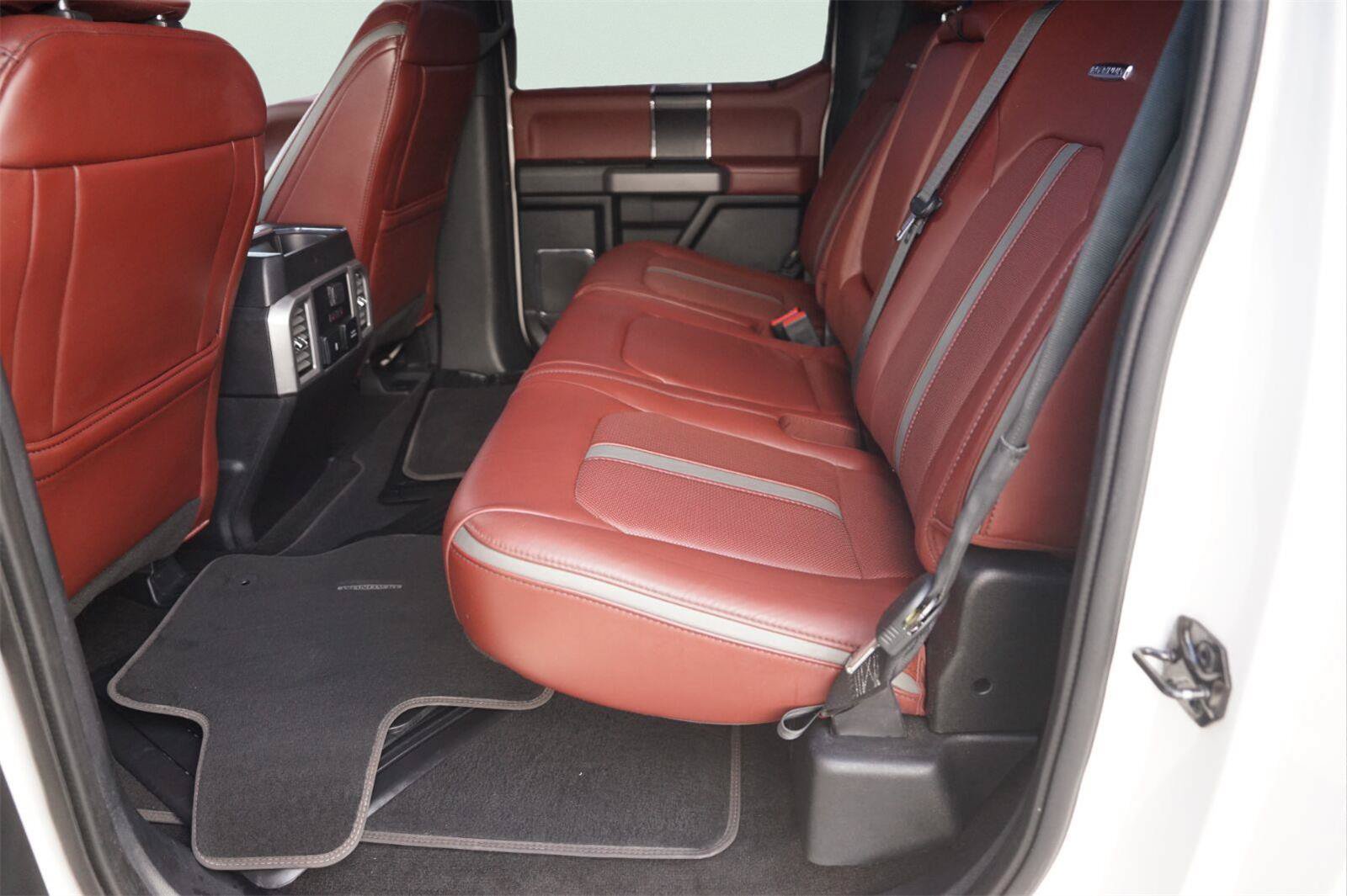 Certified 2019 Ford F150 Platinum w/ Equipment Group 701A Luxury AWD/4WD image 13