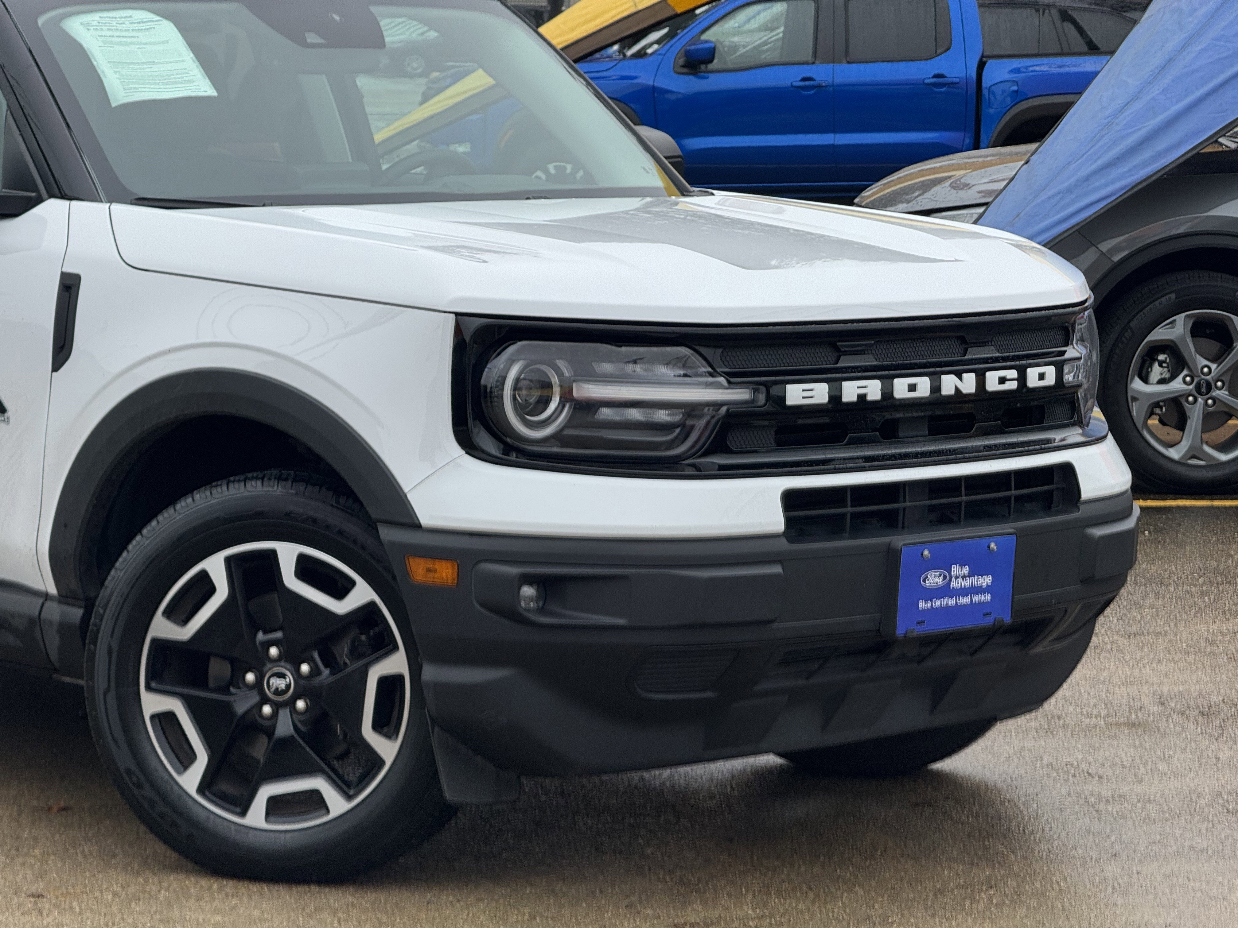 Certified 2022 Ford Bronco Sport Outer Banks w/ Tech Package image 2