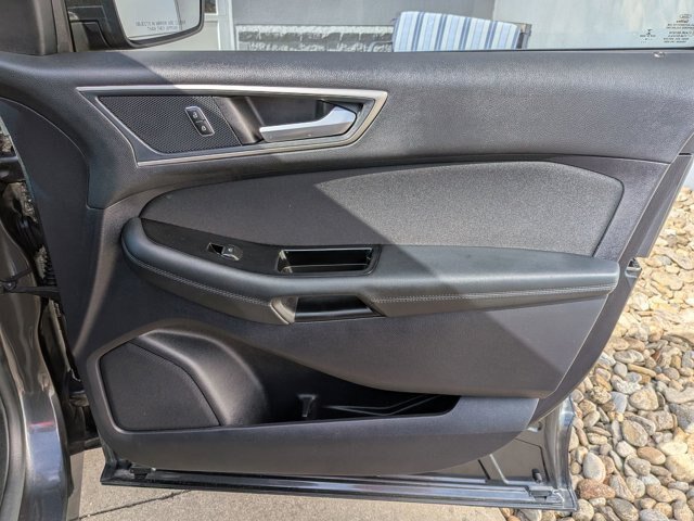 Certified 2019 Ford Edge SEL FWD image 33
