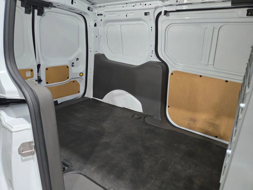 Certified 2022 Ford Transit Connect XL image 16