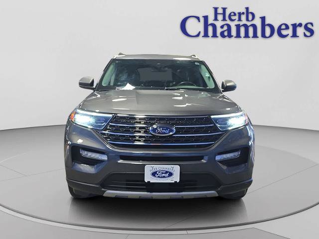 Certified 2023 Ford Explorer XLT w/ Equipment Group 202A AWD/4WD image 2