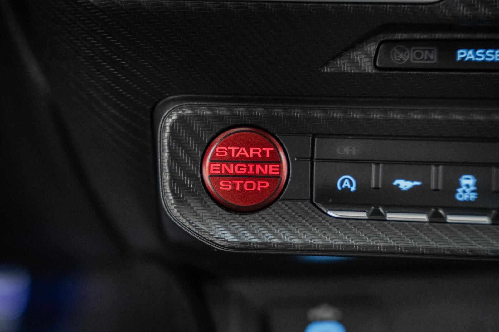 Certified 2025 Ford Mustang Premium w/ Wheel & Stripe Package image 30