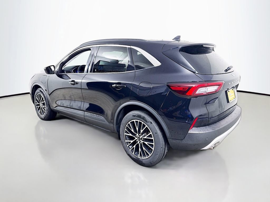 Certified 2023 Ford Escape SE image 3