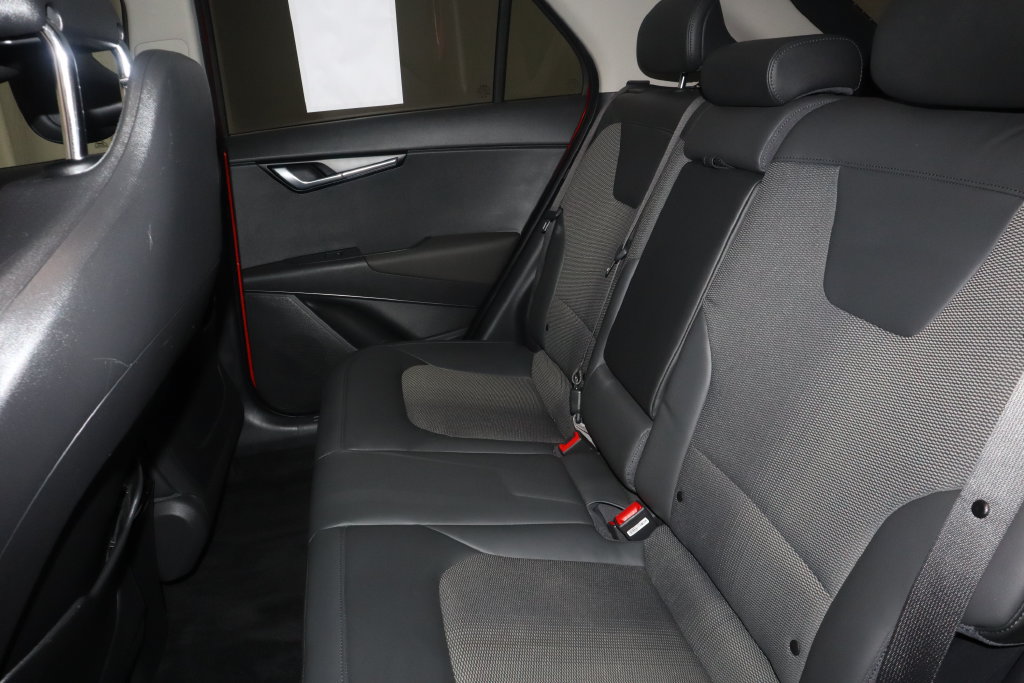 Used 2023 Kia Niro EX Touring FWD image 16