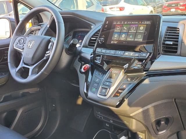 Used 2024 Honda Odyssey Touring image 8