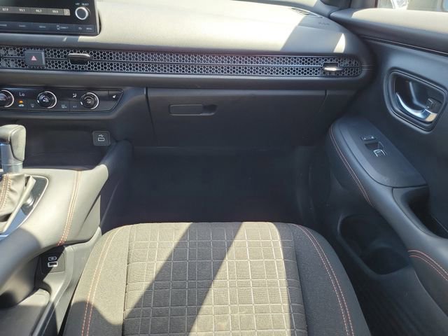Used 2023 Honda HR-V Sport image 14