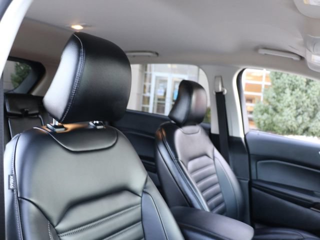 Certified 2024 Ford Edge SEL w/ Convenience Package AWD/4WD image 9