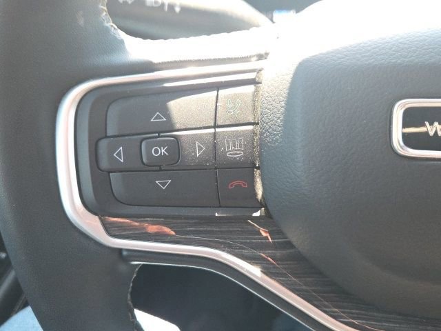 Used 2022 Jeep Wagoneer Series III w/ Premium Group I image 48