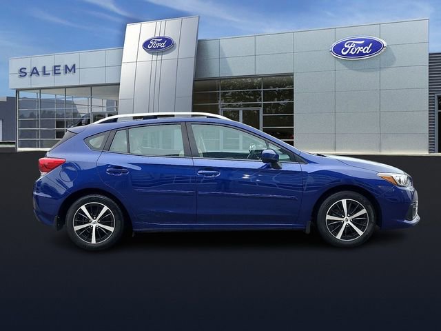 Used 2022 Subaru Impreza Premium image 2