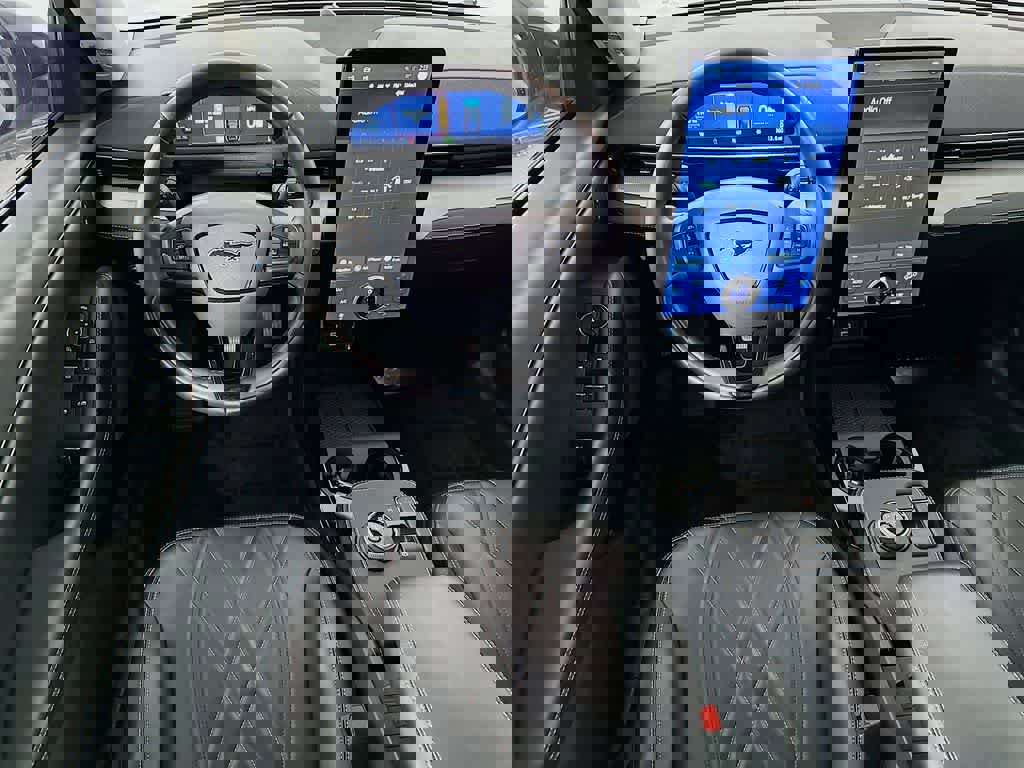 Certified 2022 Ford Mustang Mach-E Select image 12