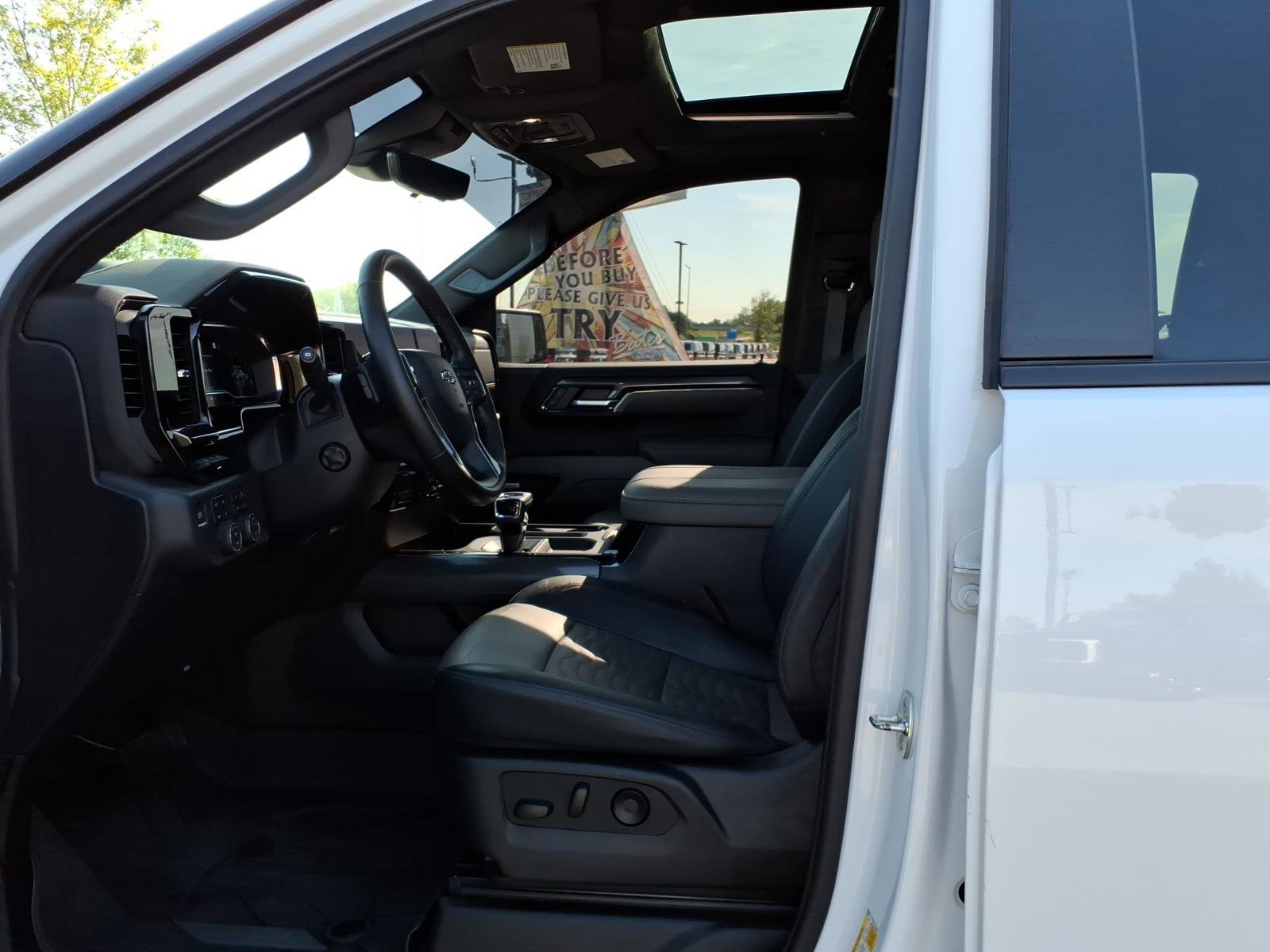 Used 2024 Chevrolet Silverado 1500 ZR2 w/ Technology Package AWD/4WD image 12