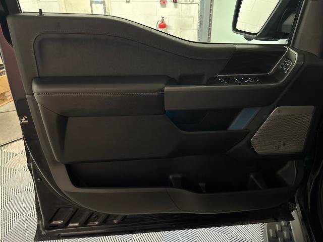 Certified 2025 Ford F150 Lightning Lariat AWD/4WD image 17