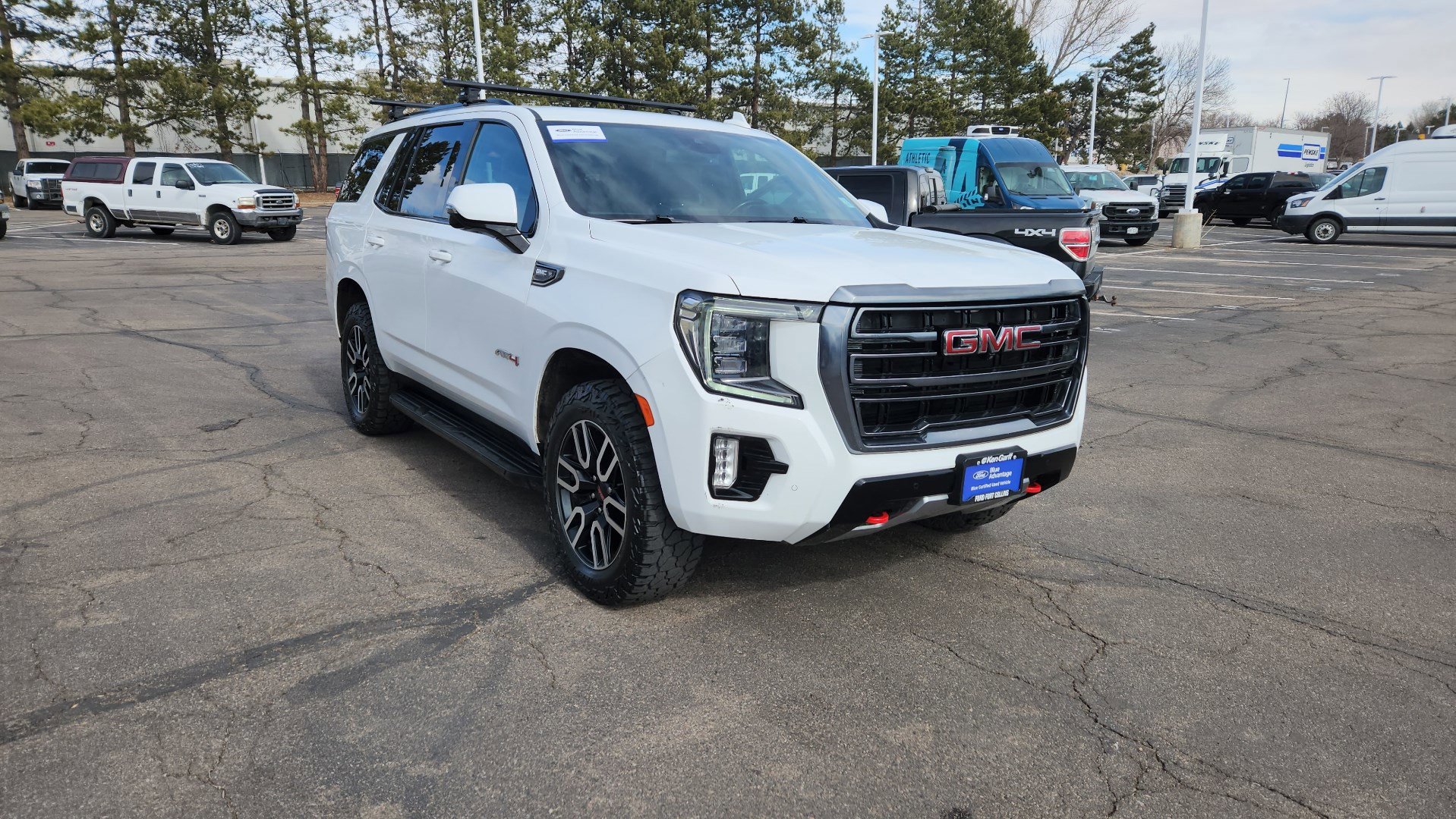 Used 2023 GMC Yukon AT4 w/ Technology Package image 23