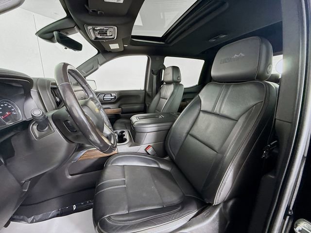 Used 2021 Chevrolet Silverado 1500 High Country w/ Technology Package image 22