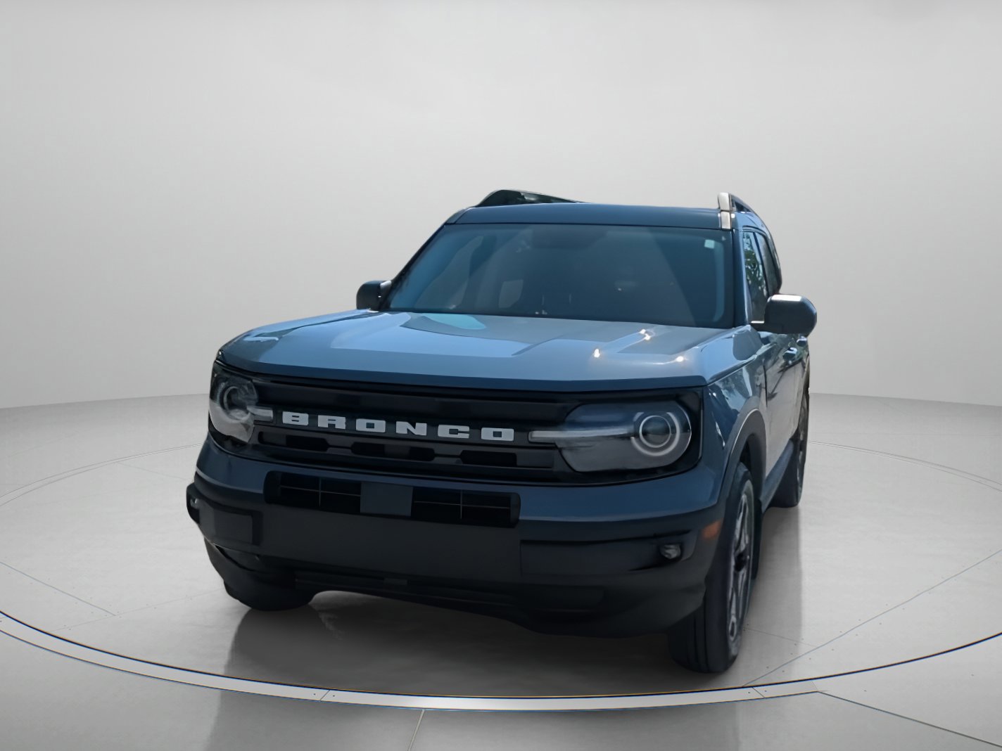 Certified 2024 Ford Bronco Sport Outer Banks w/ Tech Package image 2