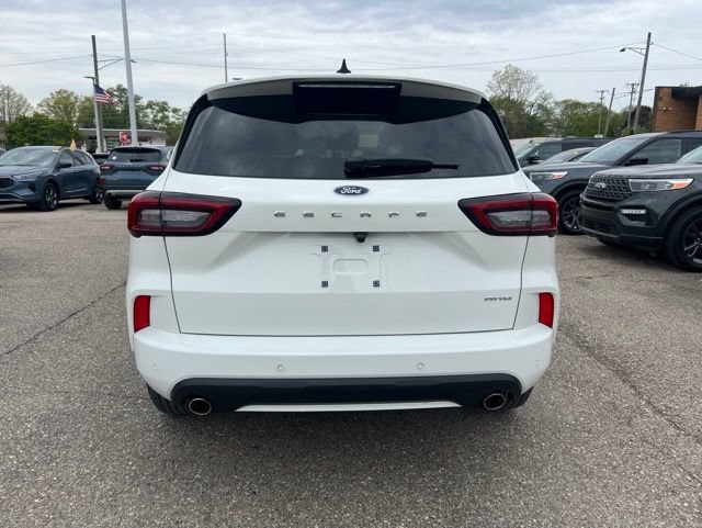 Certified 2024 Ford Escape ST-Line w/ Tech Pack #1 AWD/4WD image 5
